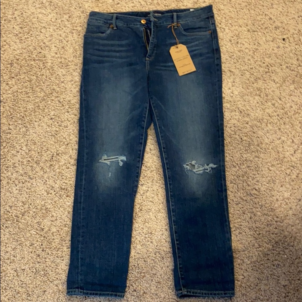 LUCKY BRAND JEANS